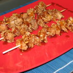 Brochetas de pollo teriyaki